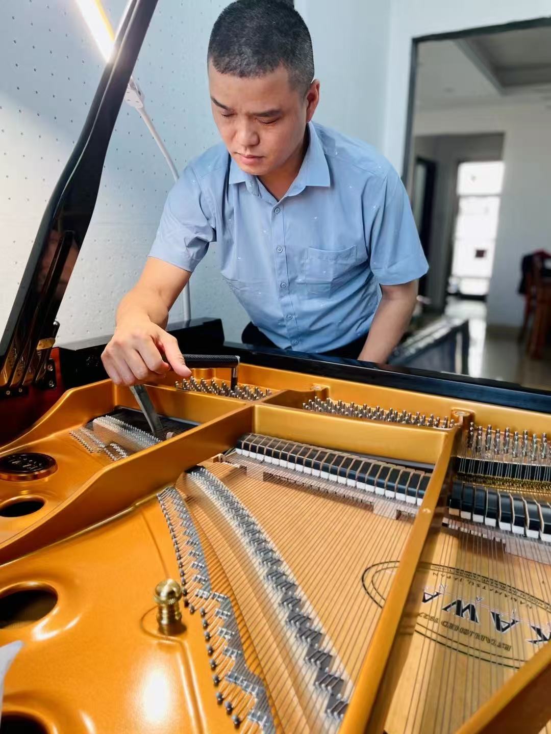 典雅琴行内的专业音乐厅,可用于考级录制与音乐会